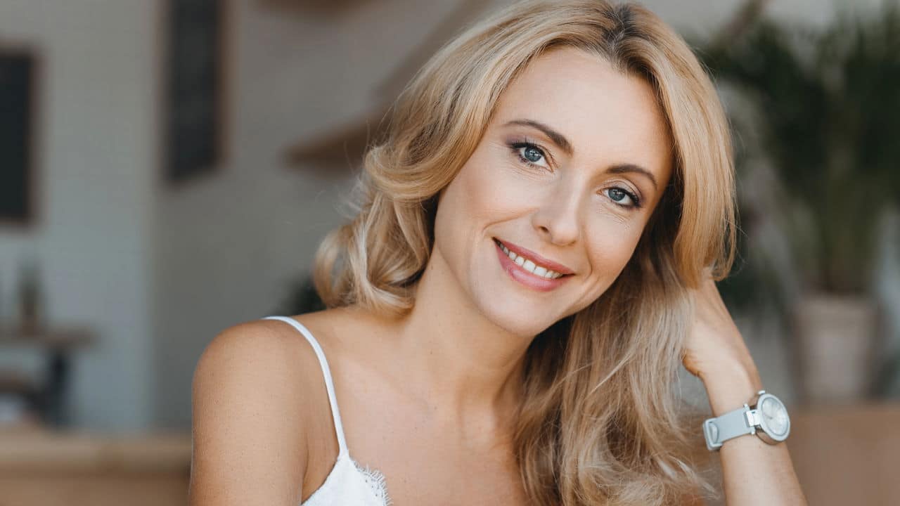 dicas-essenciais-para-evitar-a-perda-de-cabelo-feminina-aos-40